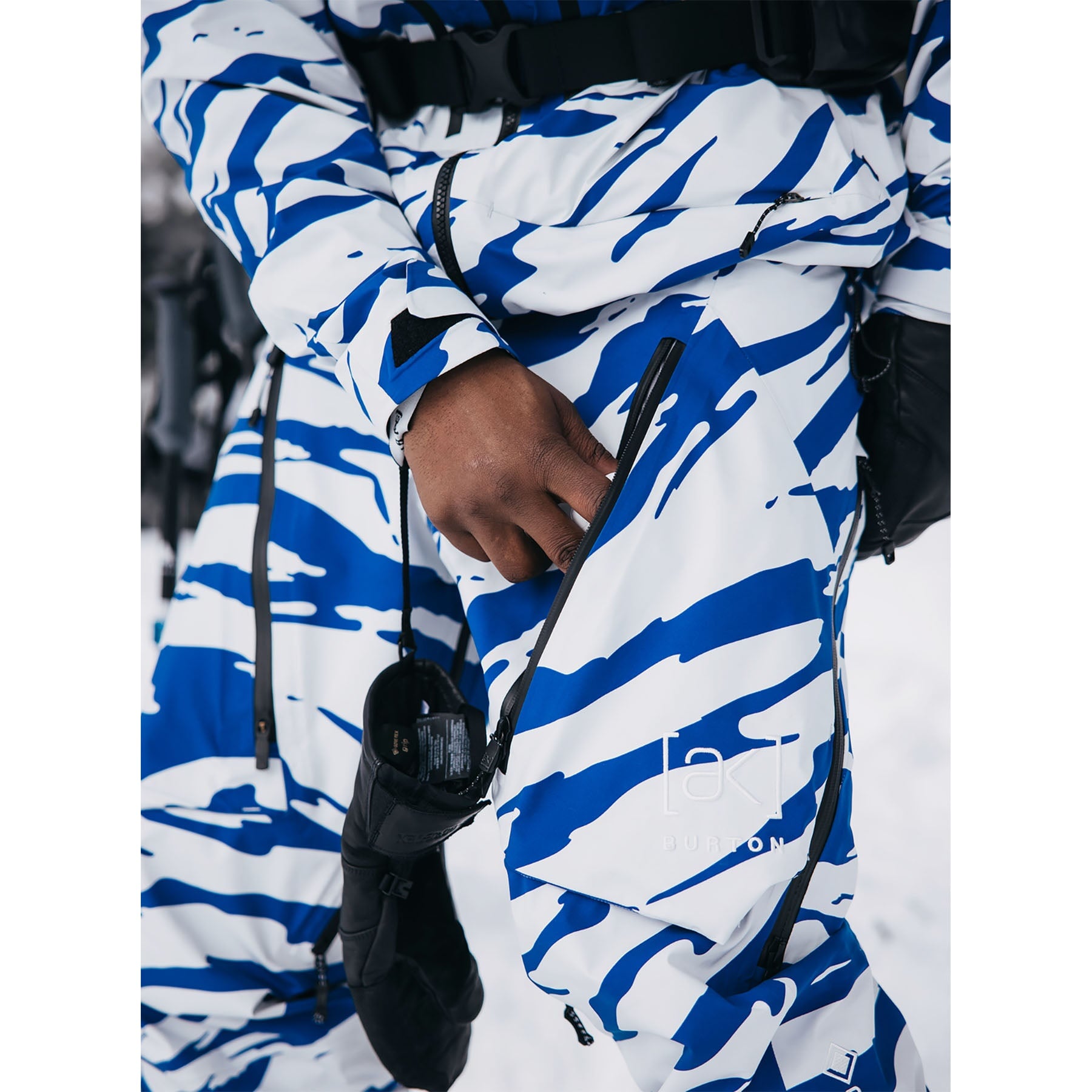 Oversized Zebra Jake Blue